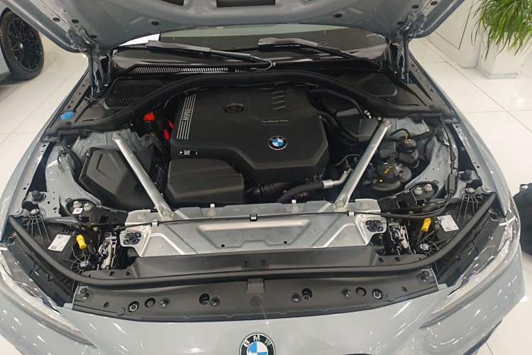 Used BMW 4 Series 2024 430i M Sport Night Edition Engine Bay