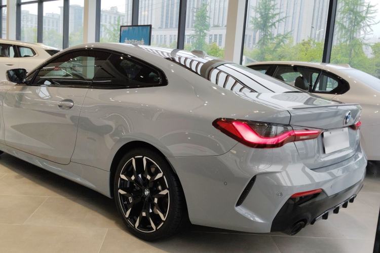Used BMW 4 Series 2024 430i M Sport Night Edition Exterior 2