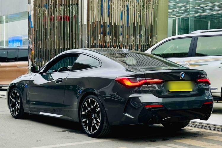 Used BMW 4 Series 2024 430i M Sport Night Edition Exterior 2