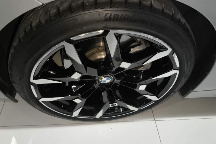 Used BMW 4 Series 2024 430i M Sport Night Edition Exterior 4