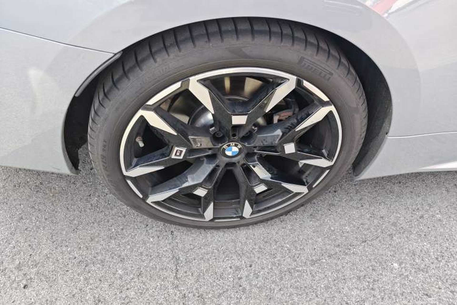 Used BMW 4 Series 2024 430i M Sport Night Edition Exterior 5