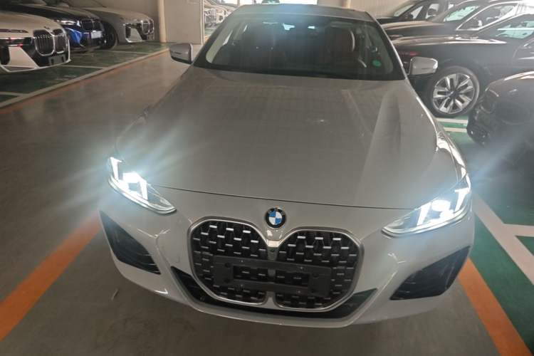 Used BMW 4 Series 2024 425i M Sport Package Front