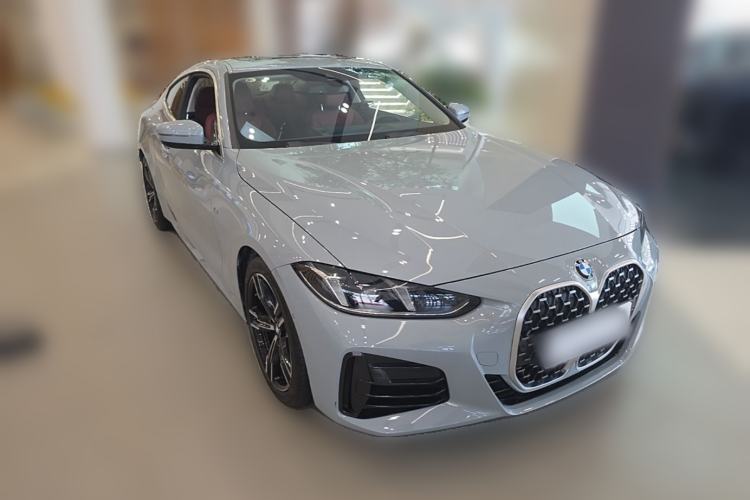 Used BMW 4 Series 2024 425i M Sport Package Front Right 45 Deg