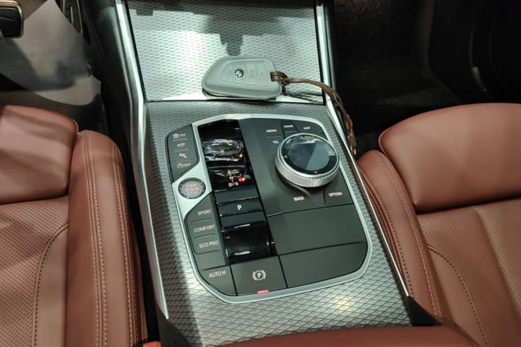 Used BMW 4 Series 2024 430i M Sport Night Edition Gear Lever