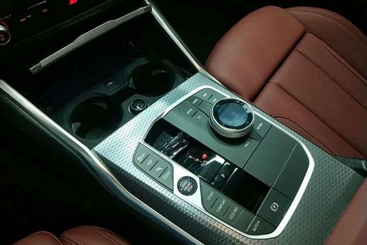 Used BMW 4 Series 2024 430i M Sport Night Edition Gear Lever