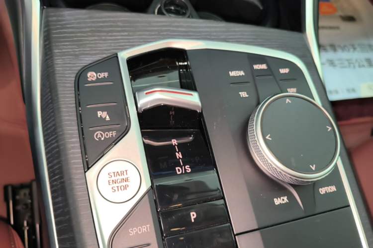 Used BMW 4 Series 2024 425i M Sport Package Gear Lever