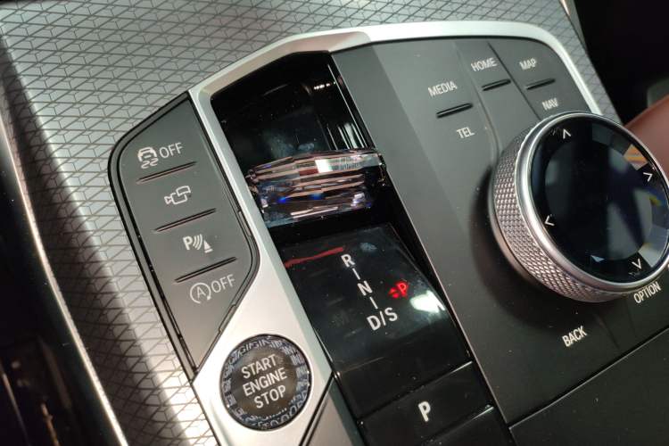 Used BMW 4 Series 2024 430i M Sport Night Edition Gear Lever