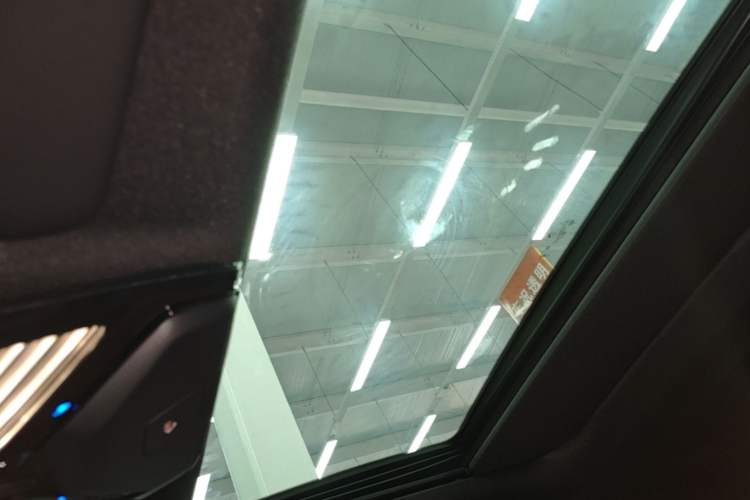 Used BMW 4 Series 2024 430i M Sport Night Edition Headliner