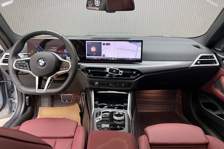 Used BMW 4 Series 2024 430i M Sport Night Edition Interior 1