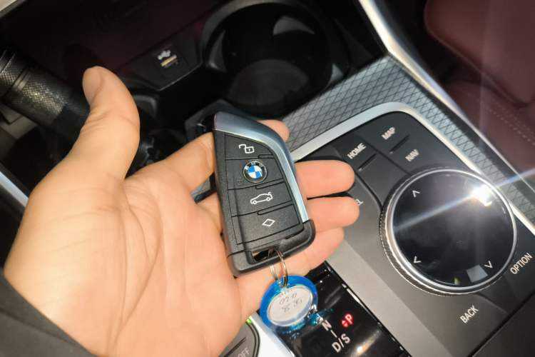 Used BMW 4 Series 2024 430i M Sport Night Edition Interior 1