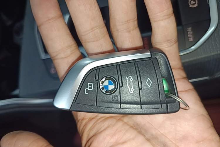 Used BMW 4 Series 2024 425i M Sport Package Interior 1