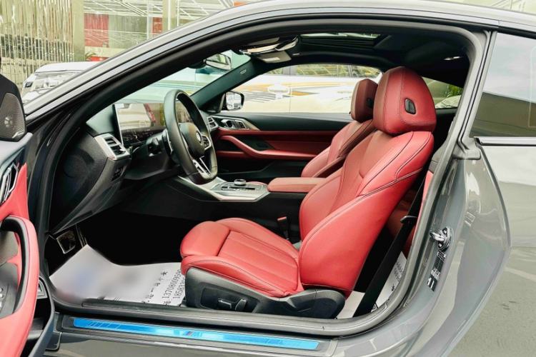 Used BMW 4 Series 2024 430i M Sport Night Edition Interior 2