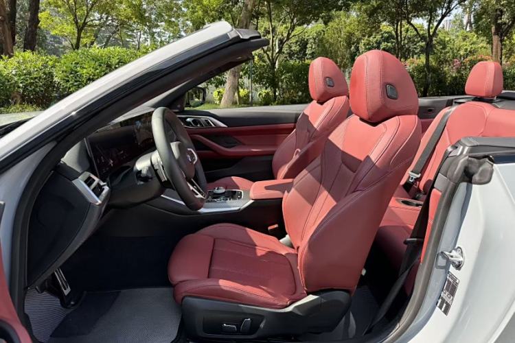 Used BMW 4 Series 2024 430i Convertible M Sport Night Edition Package Interior 4