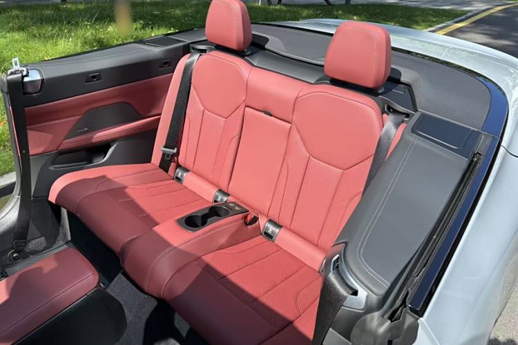 Used BMW 4 Series 2024 430i Convertible M Sport Night Edition Package Interior 5