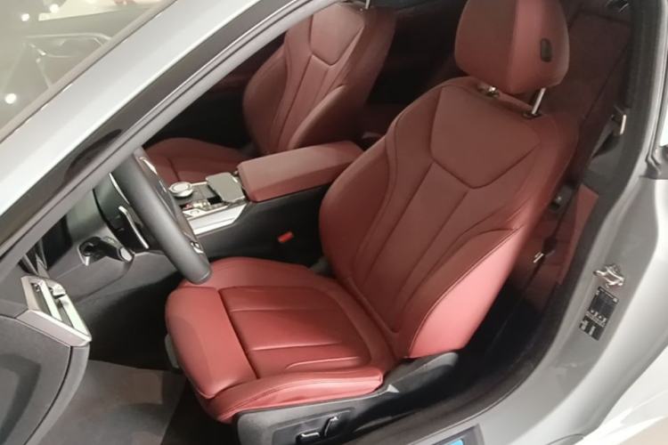 Used BMW 4 Series 2024 430i M Sport Night Edition Left Front Seat
