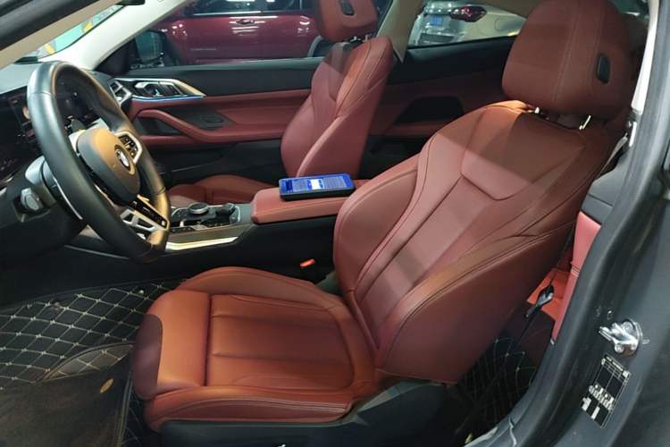 Used BMW 4 Series 2024 425i M Sport Package Left Front Seat