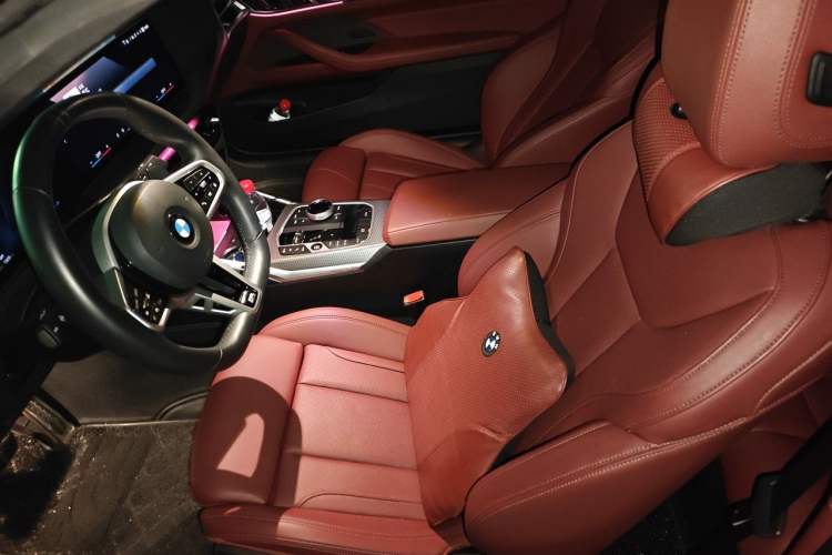 Used BMW 4 Series 2024 430i Convertible M Sport Night Edition Package Left Front Seat