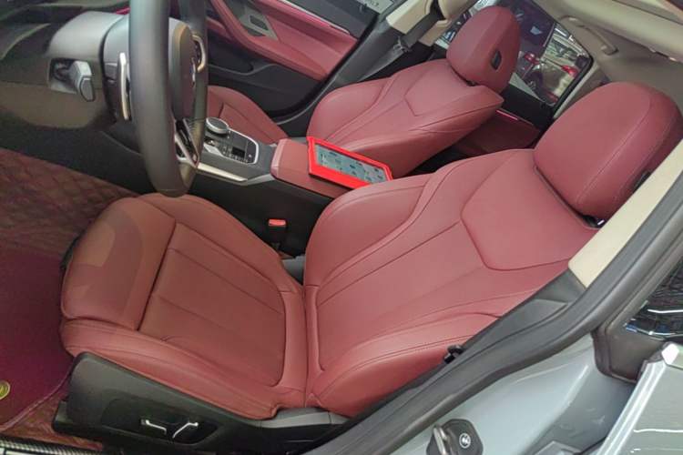 Used BMW 4 Series 2024 425i Gran Coupe M Sport Package Left Front Seat