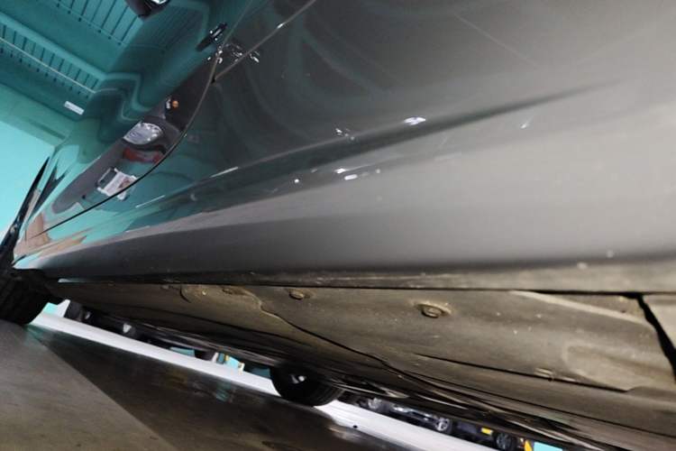 Used BMW 4 Series 2024 425i M Sport Package Left Side Sill