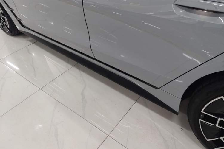 Used BMW 4 Series 2024 430i Gran Coupe M Sport Night Edition Package Left Side Sill