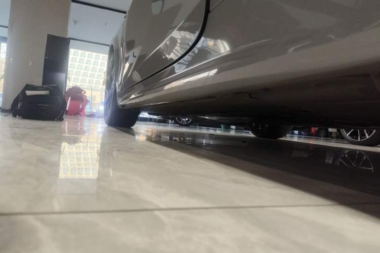 Used BMW 4 Series 2024 430i M Sport Night Edition Left Side Sill