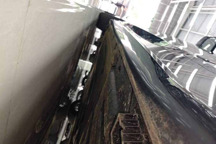 Used BMW 4 Series 2024 430i M Sport Night Edition Left Side Sill