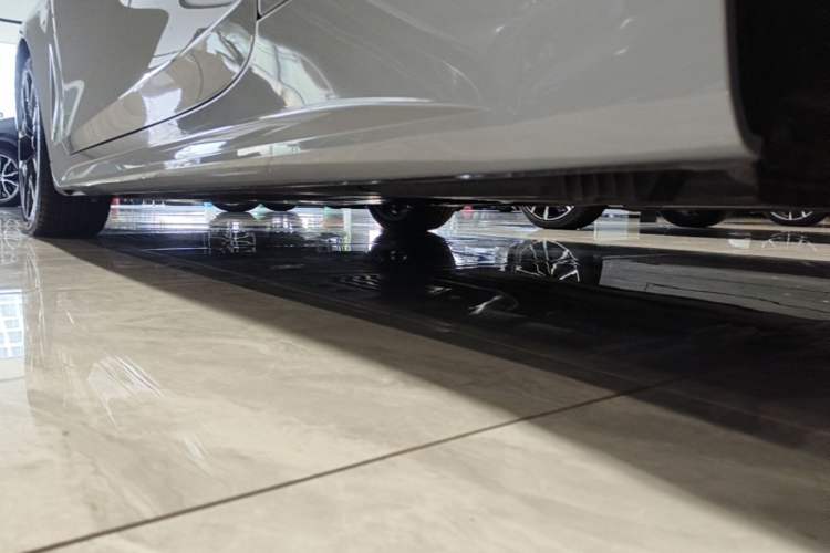 Used BMW 4 Series 2024 430i M Sport Night Edition Left Side Sill