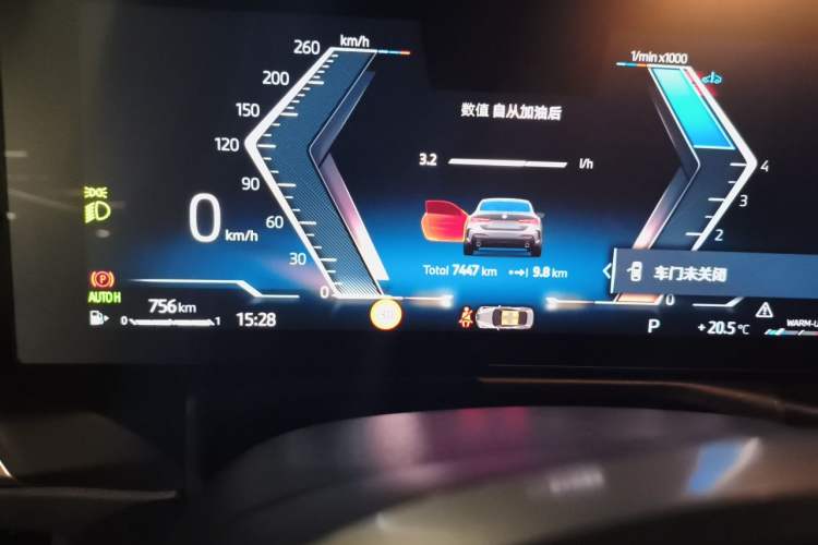 Used BMW 4 Series 2024 430i M Sport Night Edition Odometer Close Up