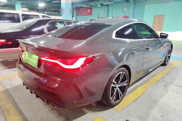 Used BMW 4 Series 2024 425i M Sport Package Rear Right 45 Deg