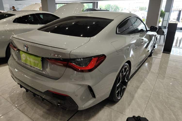 Used BMW 4 Series 2024 430i M Sport Night Edition Rear Right 45 Deg