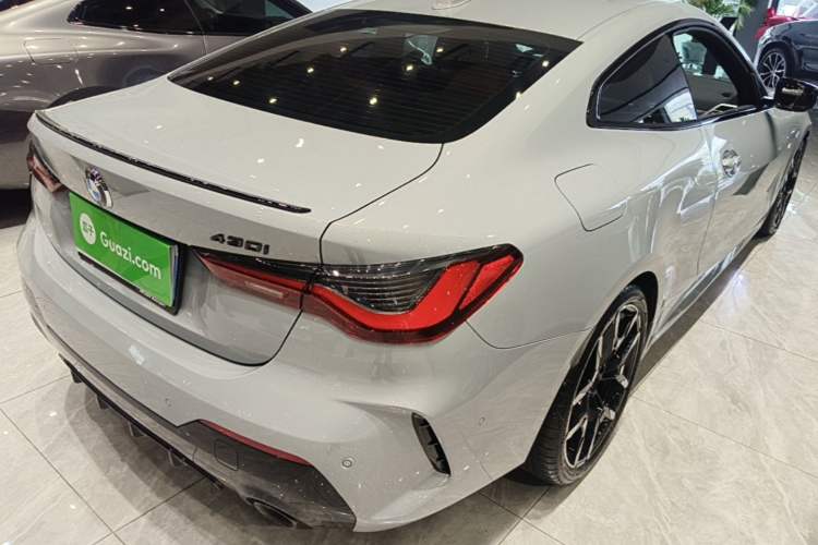 Used BMW 4 Series 2024 430i M Sport Night Edition Rear Right 45 Deg