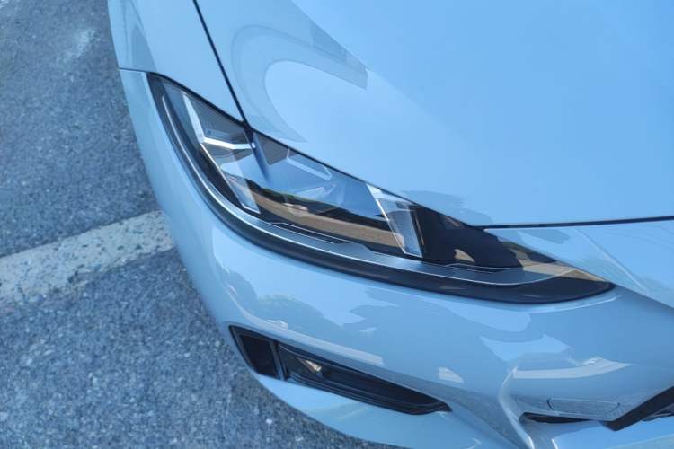 Used BMW 4 Series 2024 430i M Sport Night Edition Right Front Headlight