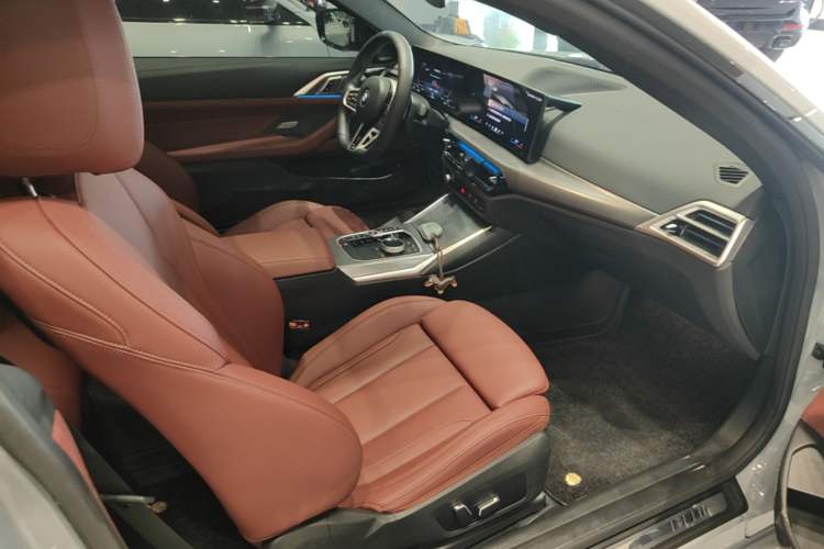 Used BMW 4 Series 2024 430i M Sport Night Edition Right Front Seat