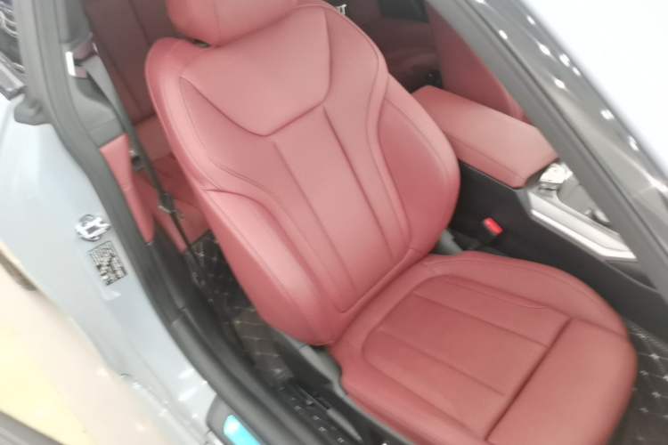 Used BMW 4 Series 2024 430i M Sport Night Edition Right Front Seat