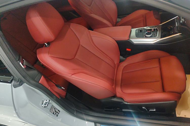 Used BMW 4 Series 2024 430i M Sport Night Edition Right Front Seat