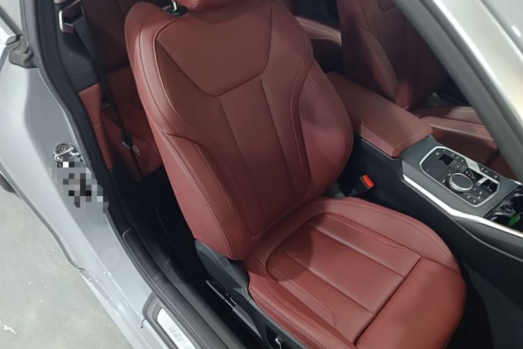 Used BMW 4 Series 2024 425i M Sport Package Right Front Seat