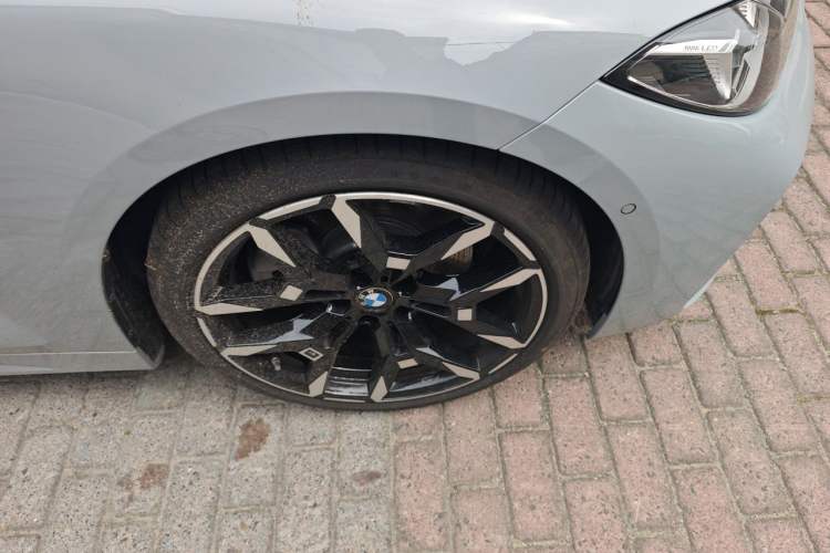 Used BMW 4 Series 2024 430i M Sport Night Edition Right Front Wheel Hub