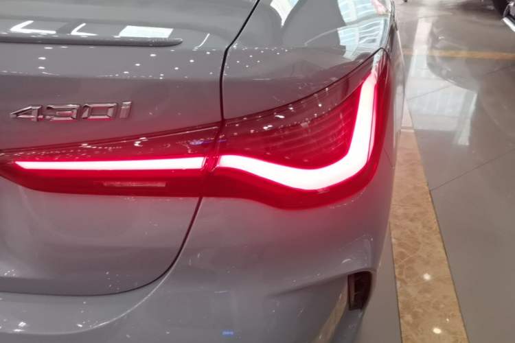 Used BMW 4 Series 2024 430i M Sport Night Edition Right Rear Taillight