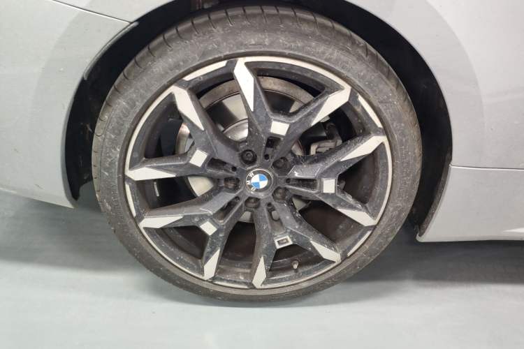 Used BMW 4 Series 2024 430i M Sport Night Edition Right Rear Wheel Hub
