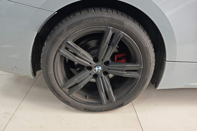 Used BMW 4 Series 2024 425i M Sport Package Right Rear Wheel Hub