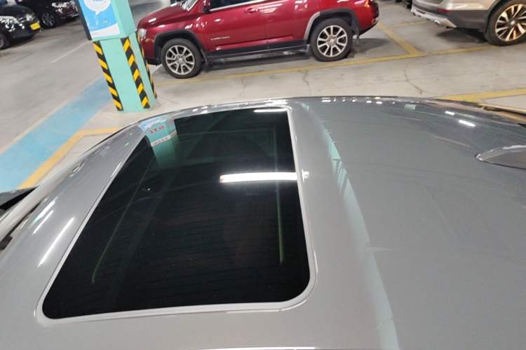 Used BMW 4 Series 2024 425i M Sport Package Roof