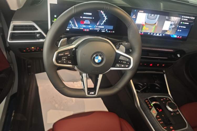 Used BMW 4 Series 2024 425i M Sport Package Steering Wheel