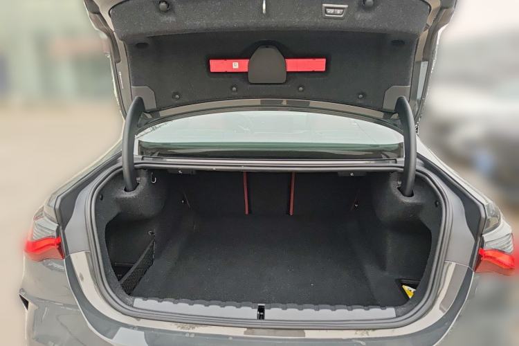 Used BMW 4 Series 2024 430i M Sport Night Edition Trunk
