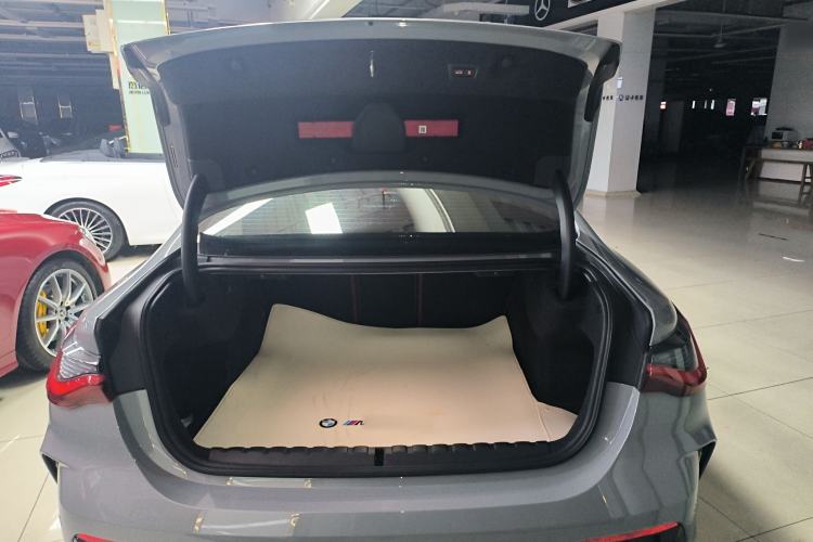 Used BMW 4 Series 2024 430i M Sport Night Edition Trunk