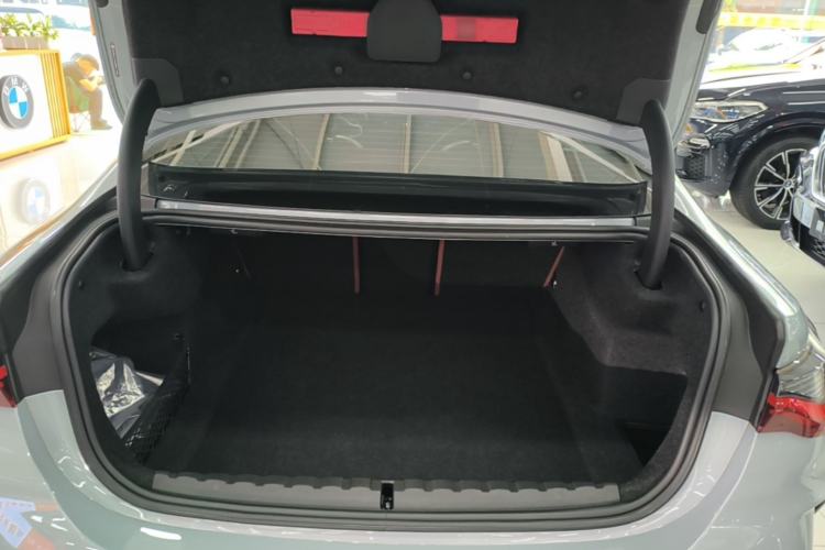 Used BMW 4 Series 2024 425i M Sport Package Trunk