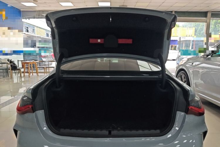 Used BMW 4 Series 2024 425i M Sport Package Trunk