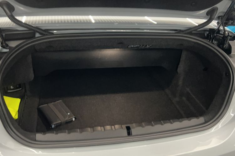 Used BMW 4 Series 2024 430i Convertible M Sport Night Edition Package Trunk