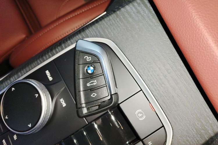 Used BMW 4 Series 2024 425i M Sport Package Vehicle Key