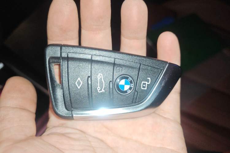 Used BMW 4 Series 2024 430i Convertible M Sport Night Edition Package Vehicle Key
