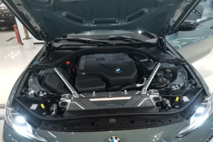 Used BMW 4 Series 2024 430i M Sport Night Edition Engine Bay
